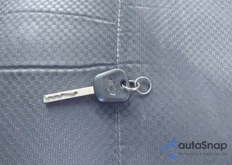 2018 Chevrolet Silverado 1500 1Lt из США, поврежденный, VIN 1GCVKREH5JZ148659